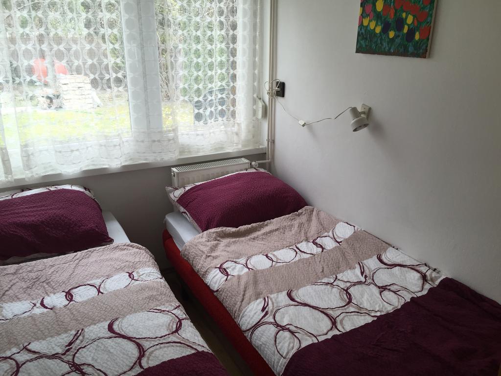 Siraly Apartman Balatonfůzfő Pokój zdjęcie
